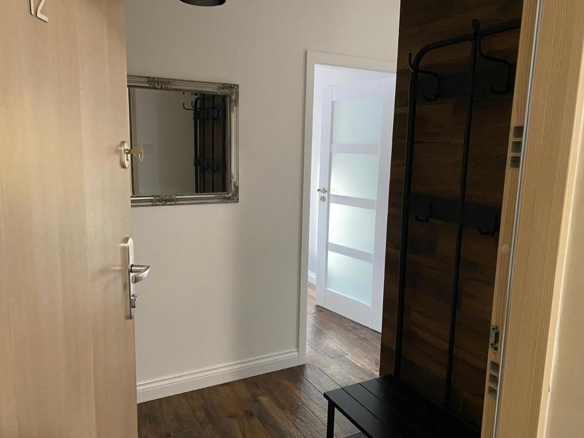 Apartament Moniuszki ゴジュフ・ヴィエルコポルスキ エクステリア 写真